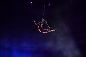 Acrobat-Cirque-Du-Soleil-scaled